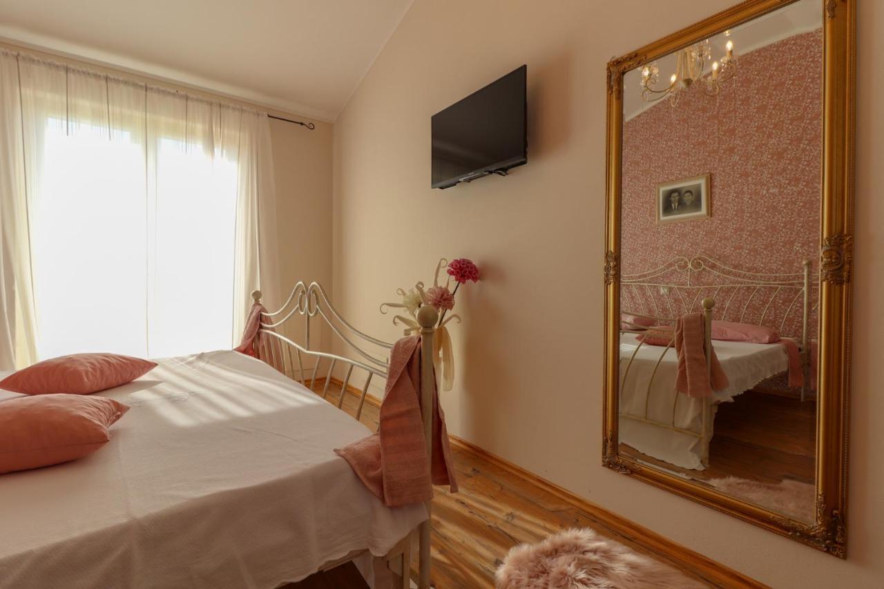 Villa Nona Marija Sveti Lovreč Pazenatički Exteriér fotografie