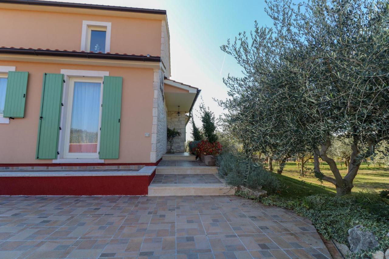 Villa Nona Marija Sveti Lovreč Pazenatički Exteriér fotografie